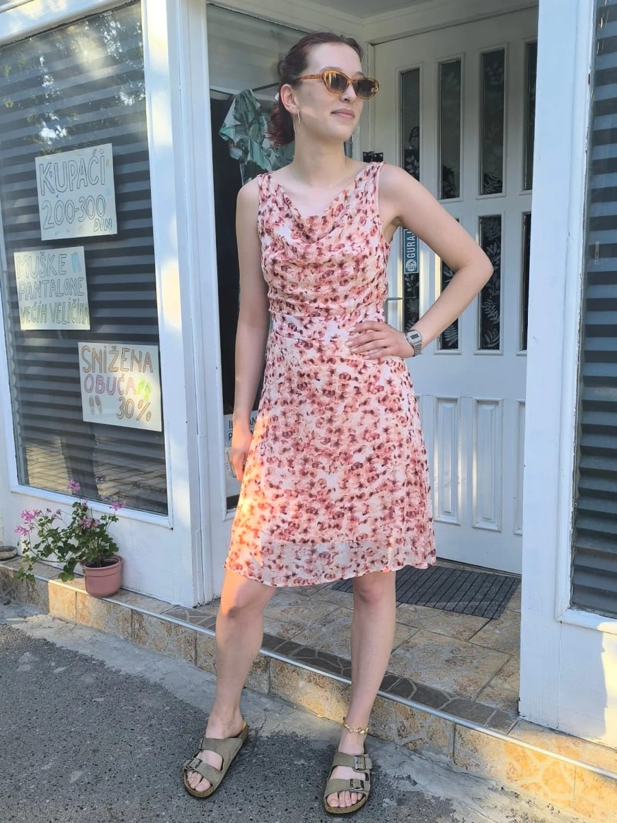 🌸 Nežna, romantična i savršena za leto! 🌸
